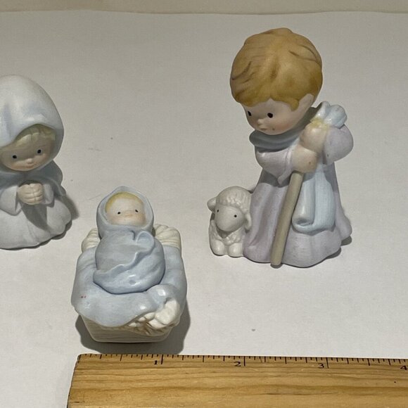 VTG Avon Heavenly Blessings Nativity Collection The Holy Family 3 Piece Set 1986 - Picture 13 of 13